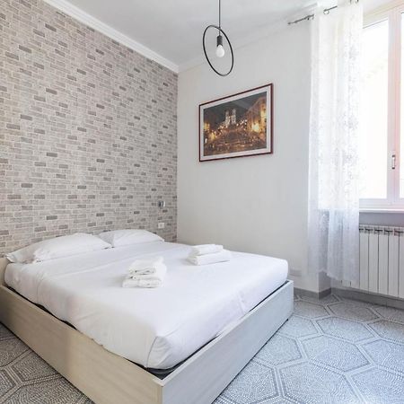 Vg Piazza Navona 5 Stelle Montecitorio Room Рим Екстер'єр фото