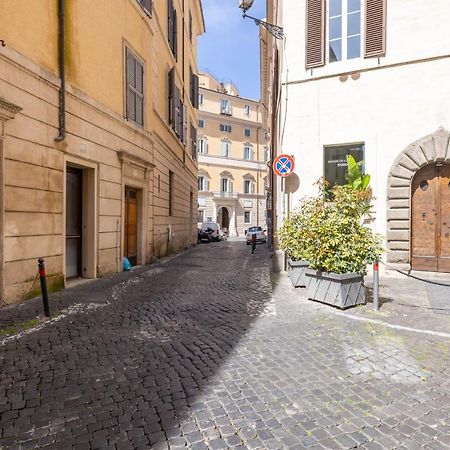 Vg Piazza Navona 5 Stelle Montecitorio Room Рим Екстер'єр фото