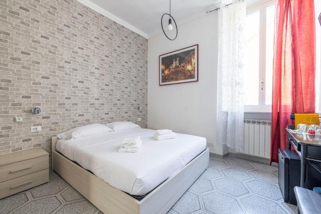 Vg Piazza Navona 5 Stelle Montecitorio Room Рим Екстер'єр фото